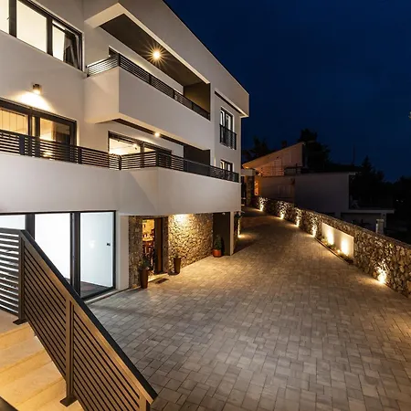Betelgeuse Supernova - Happy Apartament Novi Vinodolski