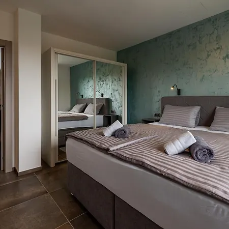 Betelgeuse Supernova - Happy Apartament