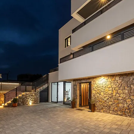 Apartament Betelgeuse Supernova - Happy Novi Vinodolski